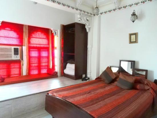 Hotel Pichola Haveli Udaipur Esterno foto